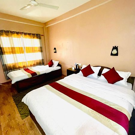 סאורהה Hotel Tree Tops מראה חיצוני תמונה